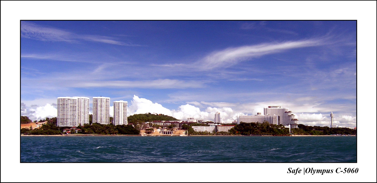 2004 - 08 - Vue de naklua 1.JPG